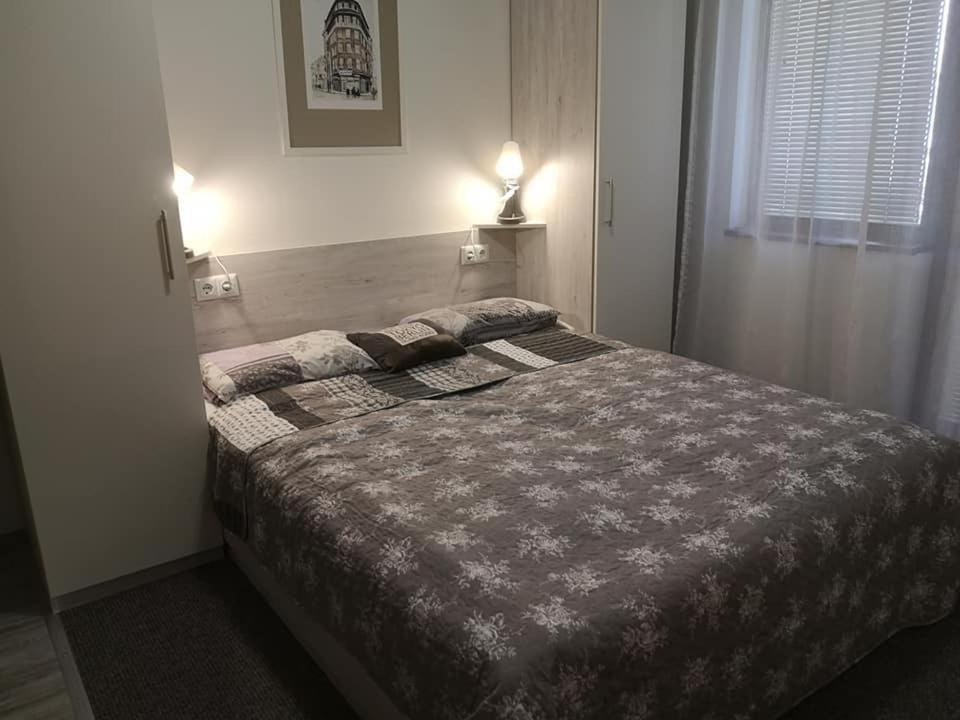 Apartment Seagarden 19 Varna Esterno foto